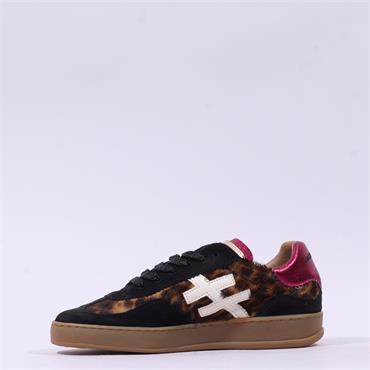 Another Trend Iconic II Gumsole Trainer - Black Leopard Pink